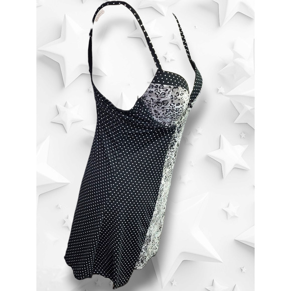 NIGHTIE - Picture 2 of 8